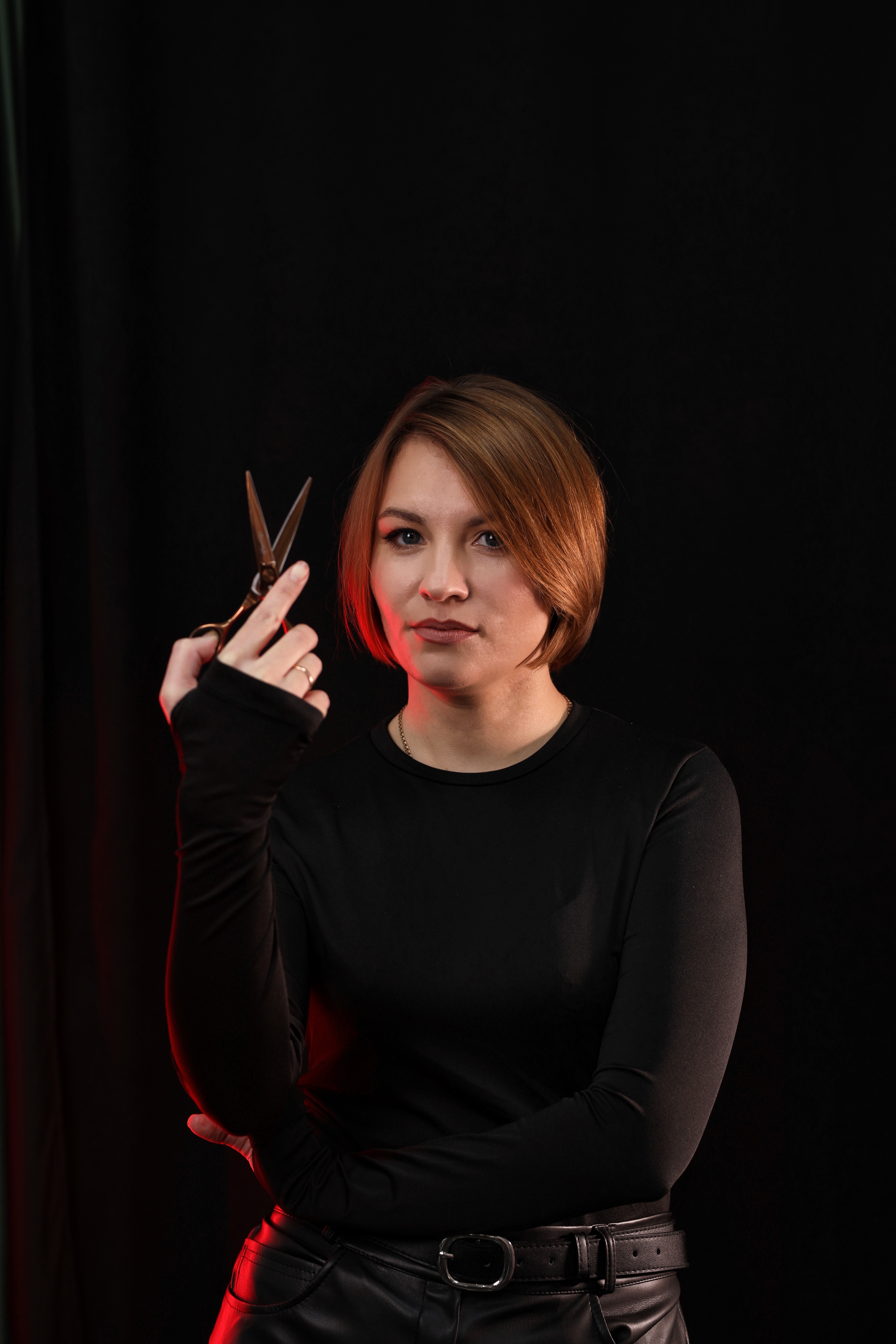 Індивідуальні уроки жіночих стрижок — фото 3